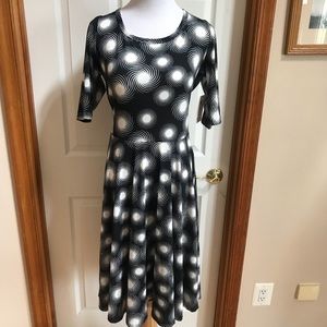 LuLaRoe Nicole Dress NWT Large Black & White